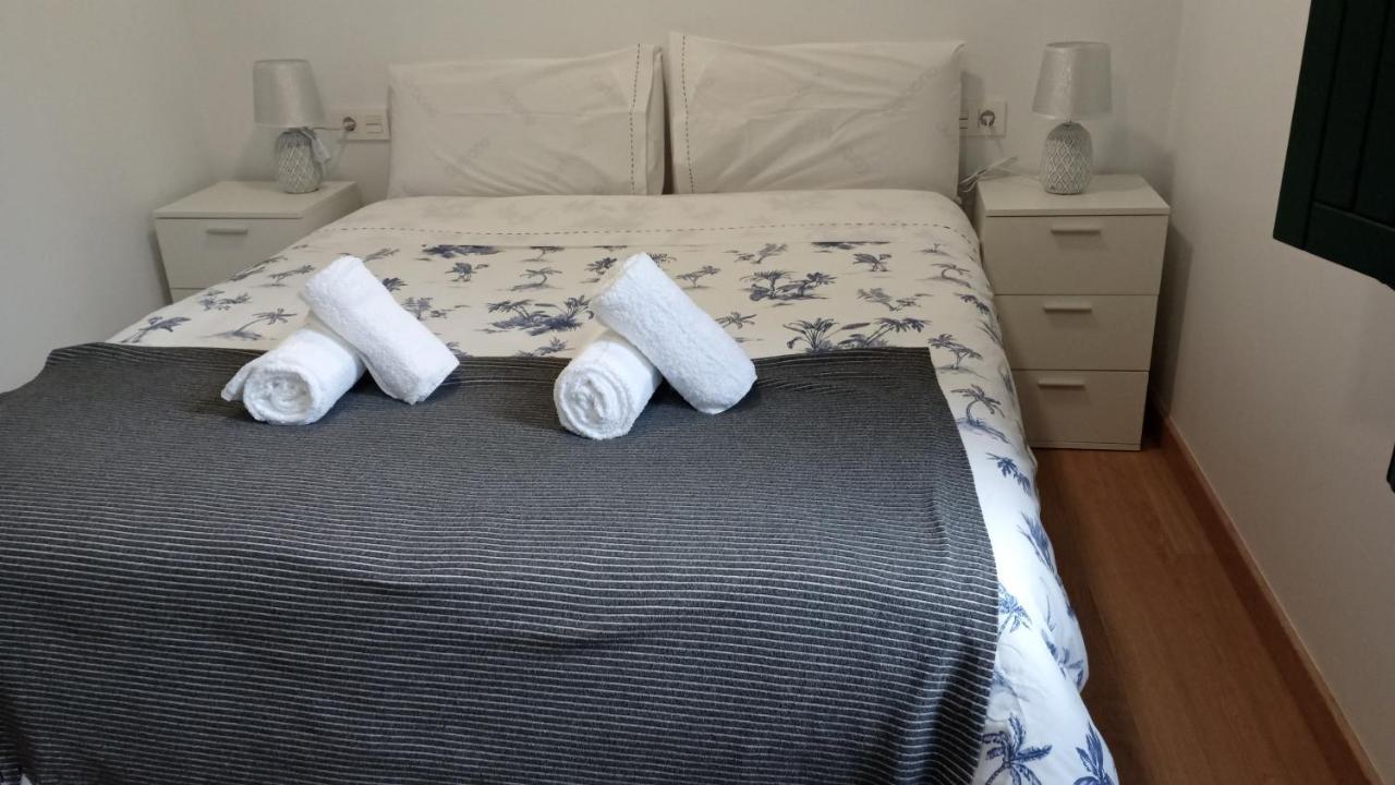 Apartamento Salvadas Σαντιάγο ντε Κομποστέλα Εξωτερικό φωτογραφία